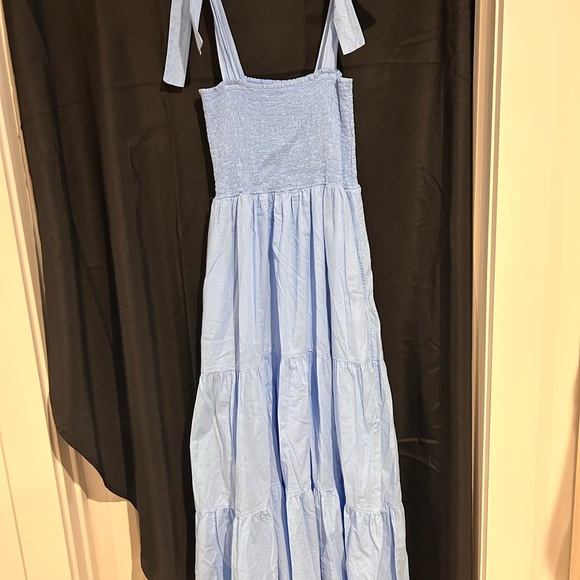 XIRENA Light BlueDress. Size M - Picture 3 of 3
